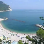Stella 3* Sirolo