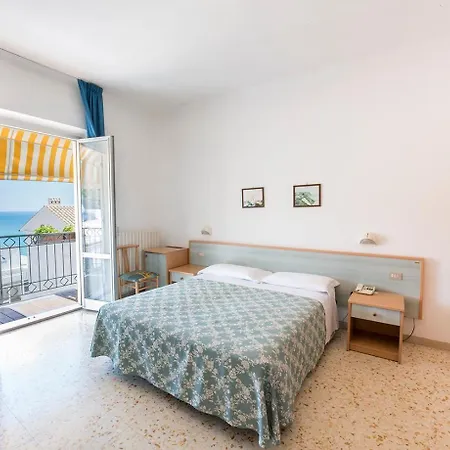Hotel Stella 3*